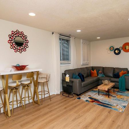 Family Friendly Home Close To Airport And Downtown Ντε Μόιν Εξωτερικό φωτογραφία