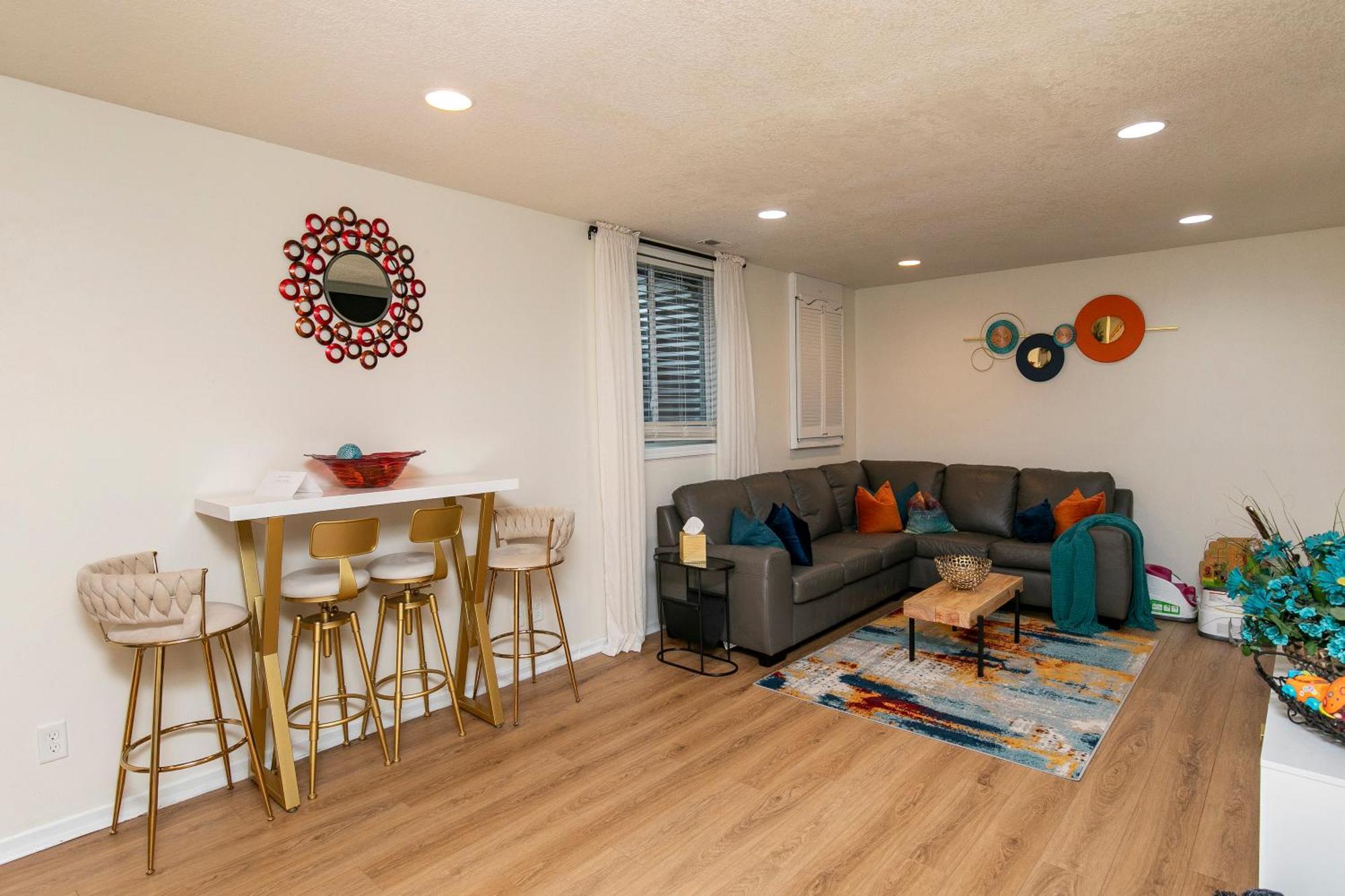 Family Friendly Home Close To Airport And Downtown Ντε Μόιν Εξωτερικό φωτογραφία