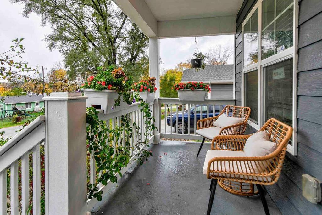 Family Friendly Home Close To Airport And Downtown Ντε Μόιν Εξωτερικό φωτογραφία