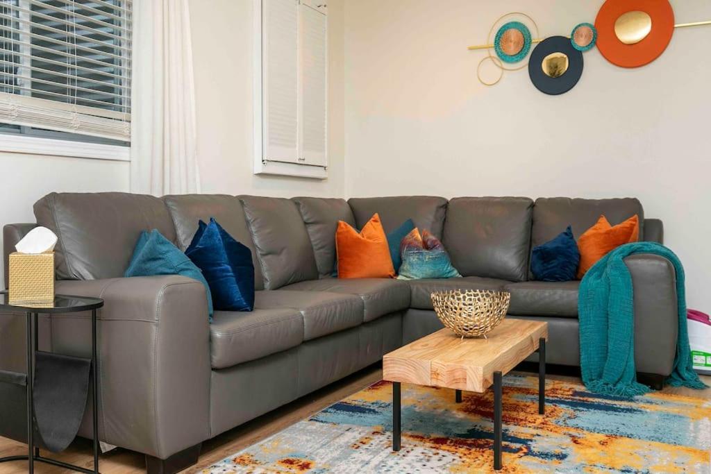 Family Friendly Home Close To Airport And Downtown Ντε Μόιν Εξωτερικό φωτογραφία