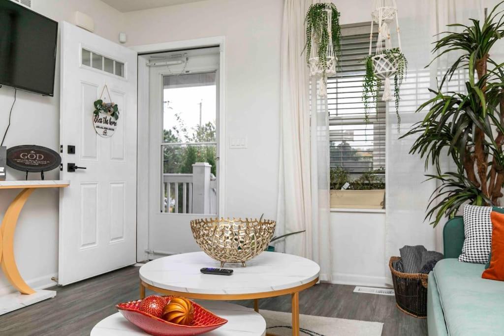 Family Friendly Home Close To Airport And Downtown Ντε Μόιν Εξωτερικό φωτογραφία